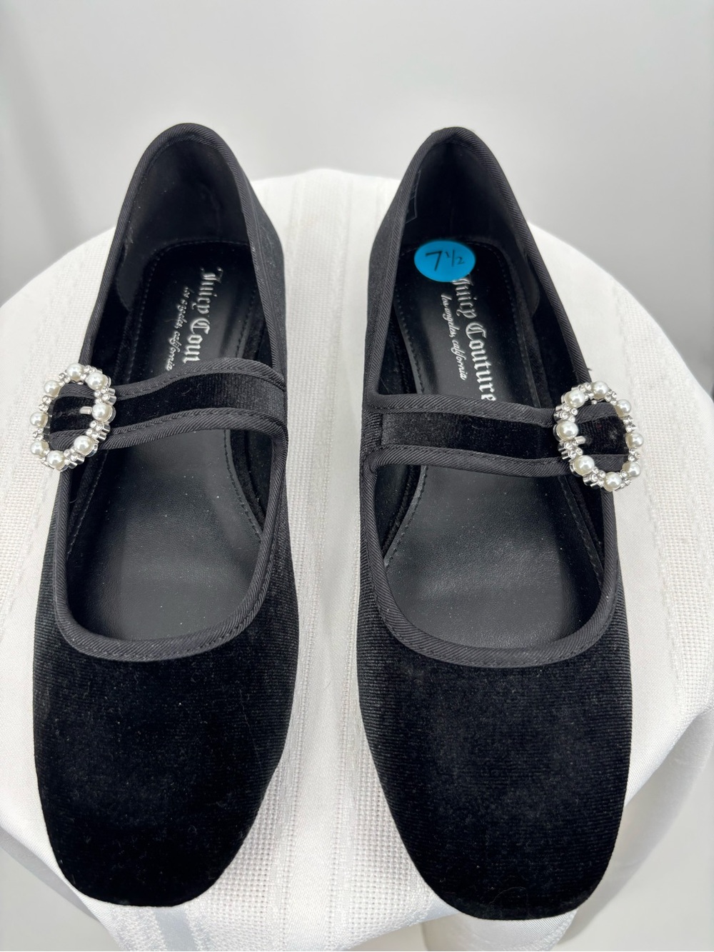 Jump Couture Black Velvet Mary Jane Flats Pearl Rhinestone Buckle Size 7.5